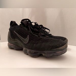Nike Vapor Max 2021 Flyknit Size 8.5 US